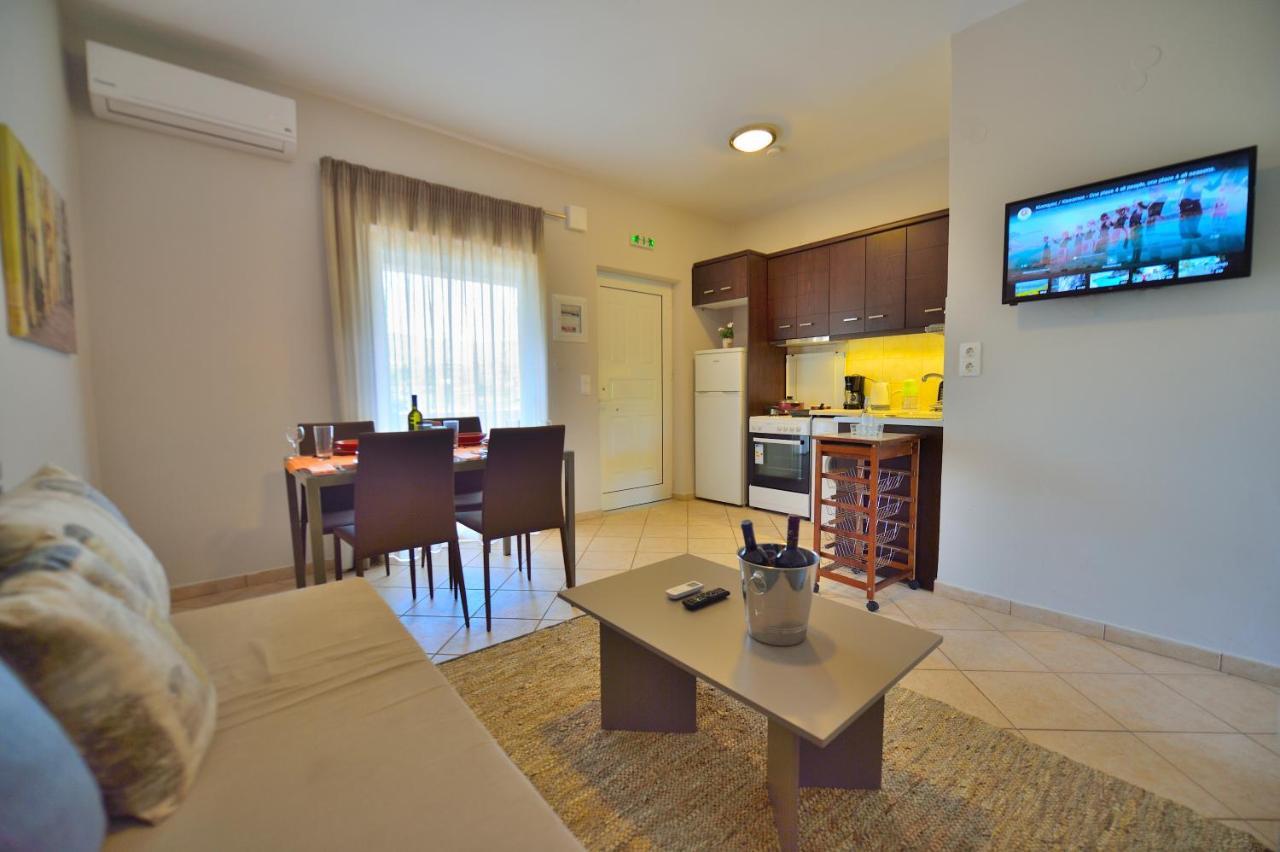 Appartement Sea Breeze à Kíssamos Extérieur photo